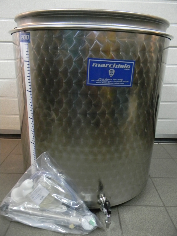 DSCN8930.jpg